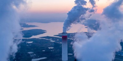 What impacts does an increase in indoor CO2 concentration bring?