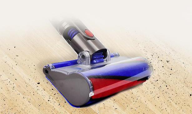 Difference between vacuum cleaners and robot vacuums? Micro-dust sensors display dust cleanliness in real time