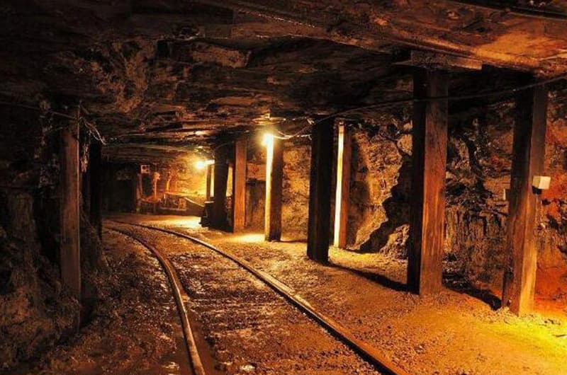 Multi-sensor applications in mine safety monitoring