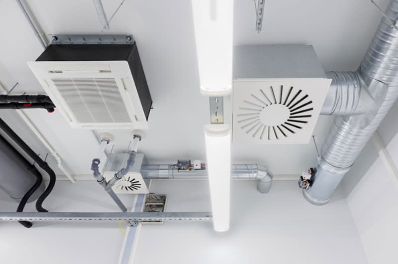 What role does the laser dust sensor play in the fresh air system