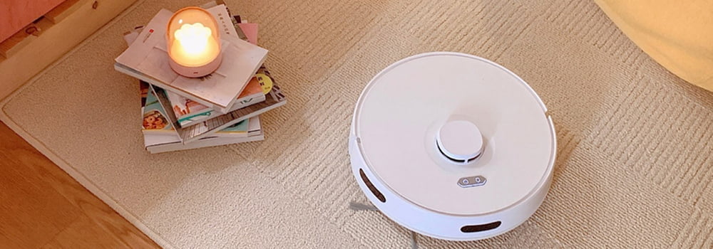 Dust sensors in robot vacuum cleaners: Laser or Infrared?